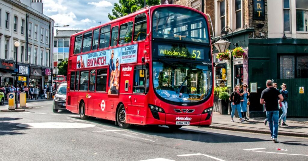 Is London Safe for Solo Female Travelers? Expert Tips Inside!