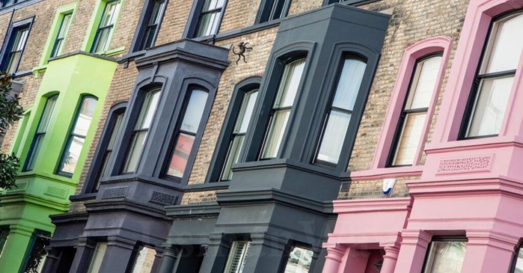 Notting Hill’s Colourful Houses: Hidden Streets to See